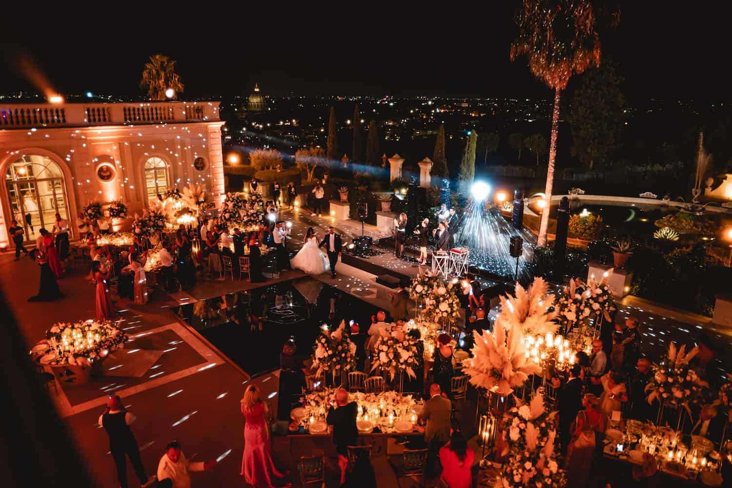 Roma, matrimonio emozionante a Villa Miani